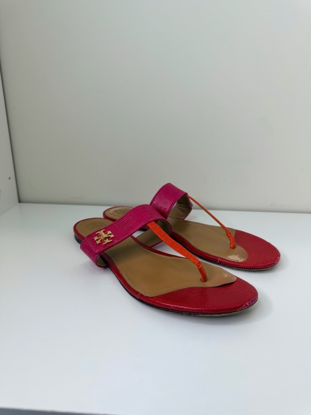 Tory Burch Kira Thong Sandals Tejus Embossed Leather Size 9.5 vacation summer - Picture 8 of 15